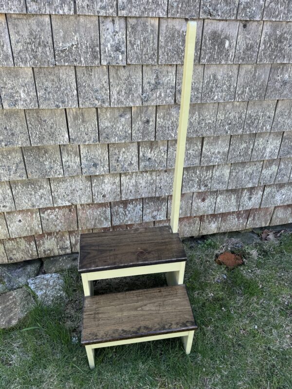Step Stools - Image 13
